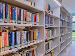 -广州市白云区图书馆