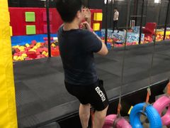 -嘿哟动霸CHUA·新潮玩运动娱乐中心·蹦床滑冰团建乐园