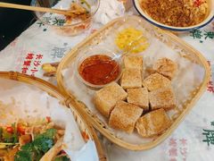-东排食堂长沙小吃大排档(五一广场店)