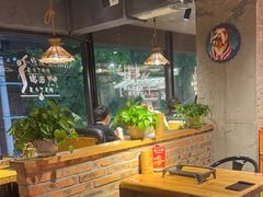 -管氏翅吧(甘家口店)