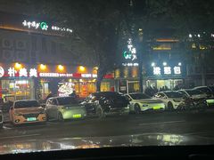 -梁憨包(南岸回龙湾店)