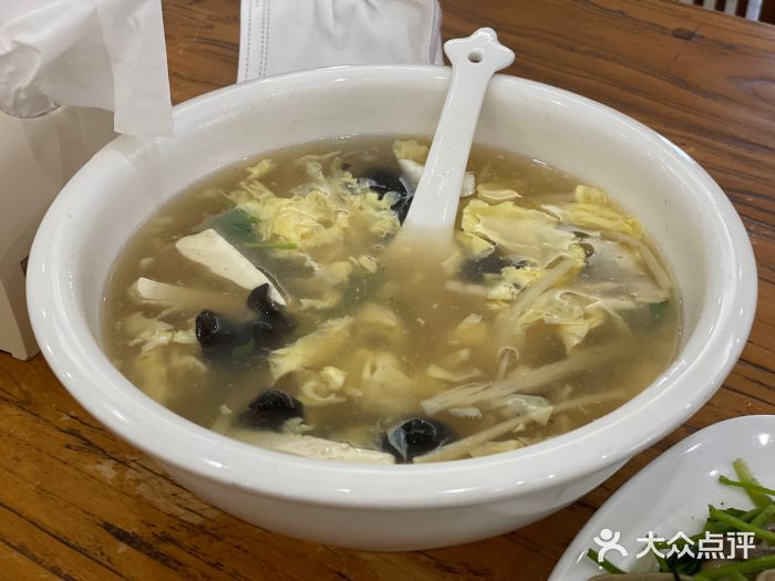南磨房食府(燕莎奥特莱斯购物中心店)酸辣汤图片