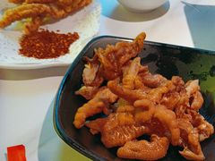 -蛙舍·炭烧牛蛙(东百中心店)