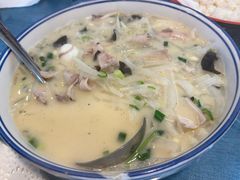 萝卜烧乌贼-盐城八大碗(大木桥路店)