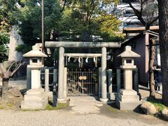 -难波八坂神社