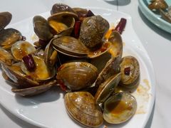 -嗨辣小聚·盘锦河蟹·海鲜烧烤龙虾(盘锦十年好店)