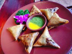 缅式羊肉三角饼-花马天堂云南餐厅 Lost Heaven(外滩店)