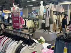 -唯品会(北京国瑞城店)