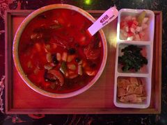 骨汤三色麻食-W20 SHINING Party·K(悦豪和平路店)