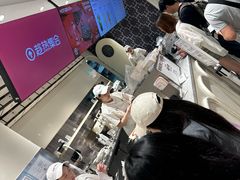 -HOT CRUSH趁热集合·现烤面包(环球港店)