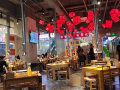 大堂-么肆烤肉·中式自助·烤肉大排档(街道口季佳PAI店)