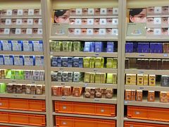 -moody彩瞳(环宇城店)