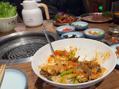 -明洞阿姨·韩式酱蟹烤肉·创意料理(三元桥店)