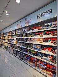 -玩具反斗城(正大广场店)
