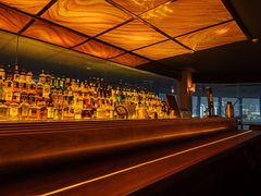 -SU lounge the lake view湖景酒廊