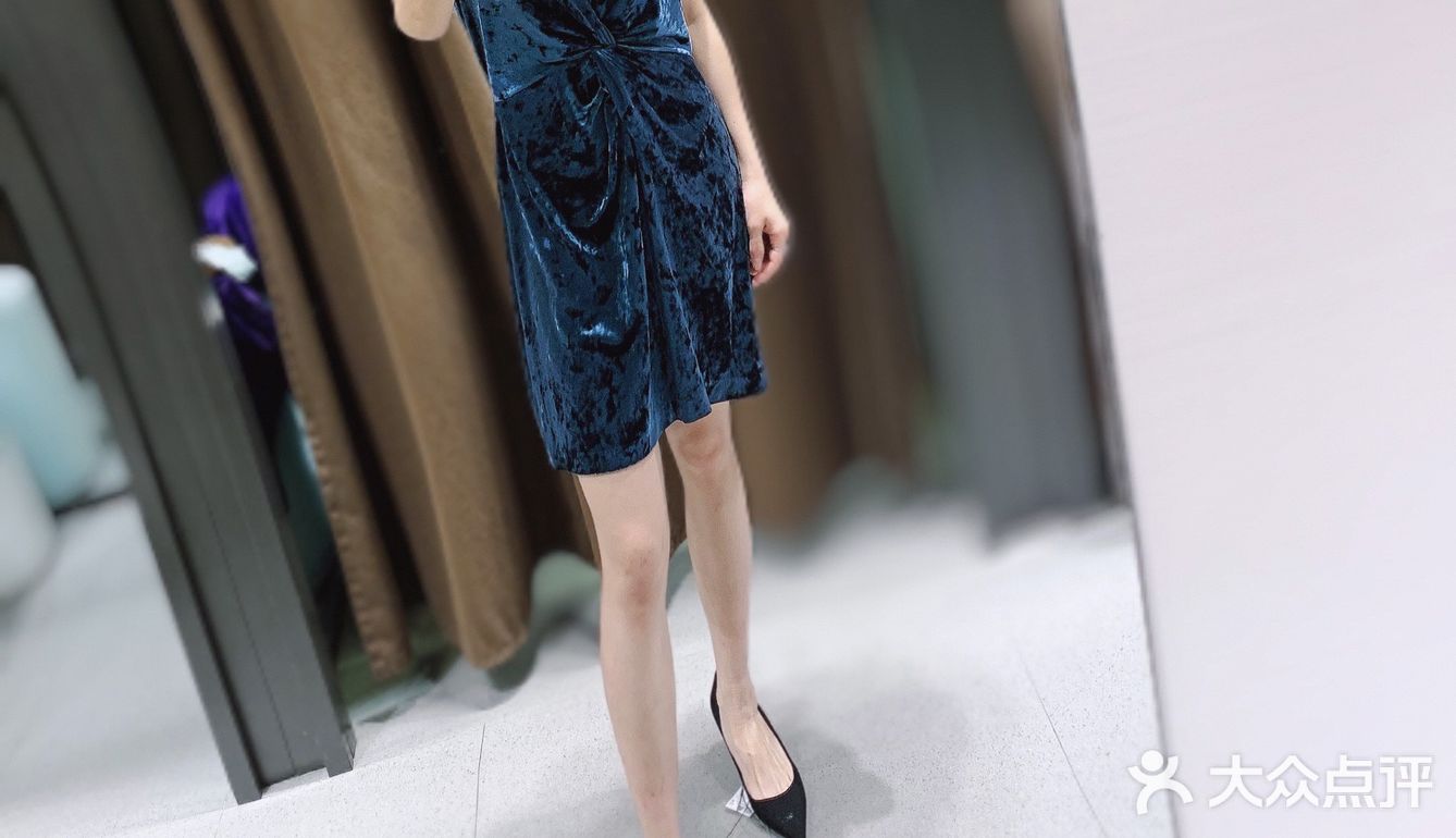 ZARA折扣季[加油]