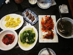 松鼠桂鱼-老苏州芳和园茶酒楼  传统苏帮菜(观前店)