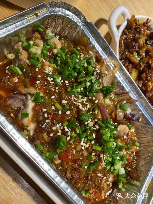 小食迹贵阳丝娃娃(世纪金源店)蒜蓉烤脑花图片