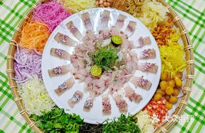 Hengxian Fish Sashimi with Red-eyed Live Fish