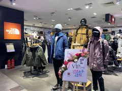 -王府井百货(中州中路店)