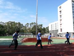 操场-福田区北环中学