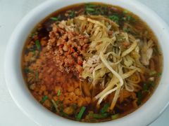 -陀块头面馆(梅岭南路店)