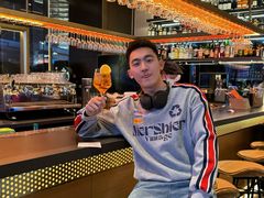 -星巴克臻选(上海合生汇1F店)