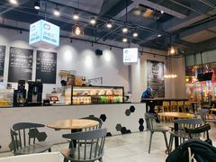 -HELLO 27 意面·沙拉·帕尼尼