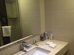 -香榭丽酒店(海宁皮革城店)