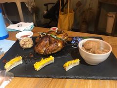 香草烤脆皮小春鸡-麦甜创意轻食餐厅(西康路店)