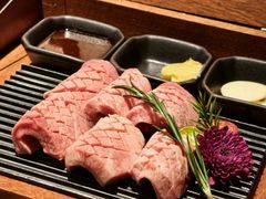 -蟹犇前•帝王蟹雪蟹(陆家嘴店)