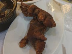 烤猪蹄-眷江南之小蓝鲸(王府大街店)