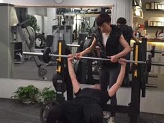 -享受健身·美体塑形馆