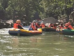 -雅鲁激流探险漂流