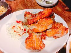 -BHC炸鸡(明洞总店)