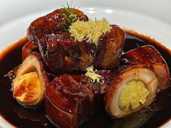 老青岛红烧肉-怡情荟•海鲜青岛菜(五四广场旗舰店)
