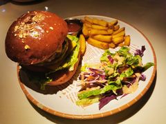 -阿妮叶李(光谷世界城店)