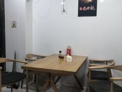 大堂-无锡特色酸辣汤(现代广场店)