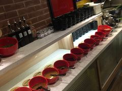 -三人行骨头王火锅(长寿店)