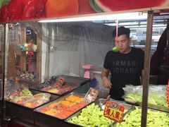 -六合夜市
