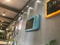 -新澳港式茶餐厅(余姚路店)