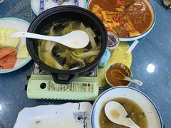 -撒拉人家.酸菜牦牛肉火锅