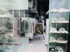 -福奈特洗衣洗鞋(海阳路店)