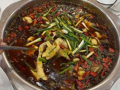 -乡土特色.冷锅鱼.牦牛肉汤锅