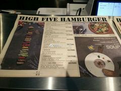 -HIGH FIVE哈福手工汉堡(桂林路店)