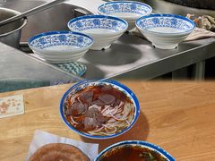 -魏旺湖北正宗牛肉面(硚口公园店)