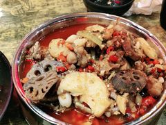 -老闵田螺馆·南昌特色小炒(梦时代店)
