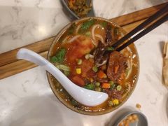 -百春原湖南牛肉粉(百联世纪店)