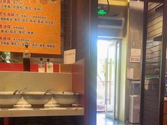 -牛村来人潮汕牛肉火锅(西单店)