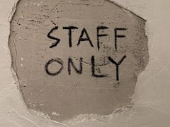 -STAFF ONLY Bar(南台巷店)